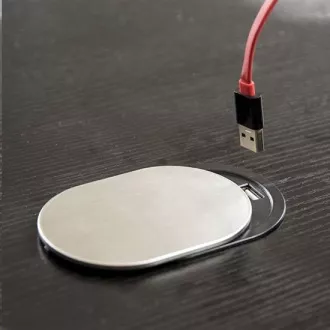 Solight 1x ugradna utičnica + 1x USB s kliznim poklopcem, ovalni poklopac od brušenog aluminija, produžni kabel 1,9m Solight 1x ugradna utičnica + 1x USB s kliznim poklopcem, ovalni poklopac od brušenog aluminija, produžni kabel 1,9m