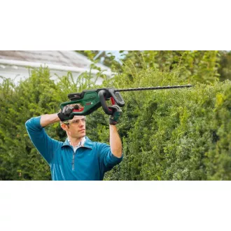 BOSCH UniversalHedgeCut 18V-50, akumulatorske škare, 18 V, dužina oštrice 50 cm, razmak zubaca 20 mm, baterija 2,5 Ah