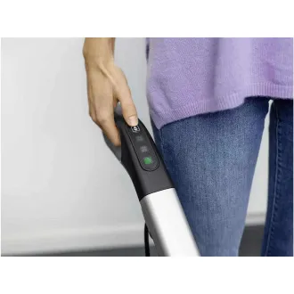Karcher SC 3 uspravna parna krpa, 1600 W, uklanja do 99,999% virusa i 99,99% uobičajenih kućanskih bakterija, bijela - Rabljen