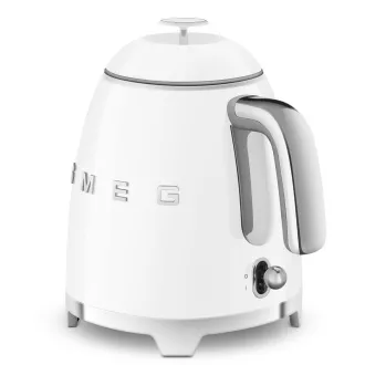 Smeg KLF05WHEU, Mini kuhalo za vodu, 0,8 L / 3 šalice, 1400 W, stil 1950-ih, bijelo Smeg KLF05WHEU, Mini kuhalo za vodu, 0,8 L / 3 šalice, 1400 W, stil 1950-ih, bijelo