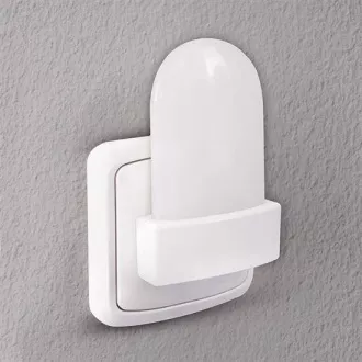 Solight noćna LED RGB rasvjeta sa svjetlosnim senzorom, boja svjetla po izboru, 230V Solight noćna LED RGB rasvjeta sa svjetlosnim senzorom, boja svjetla po izboru, 230V