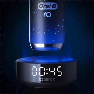 Oral-B iO Series 10 Cosmic Black električna četkica za zube, magnetska, 7 načina rada, AI, mjerač vremena, 3D mapiranje