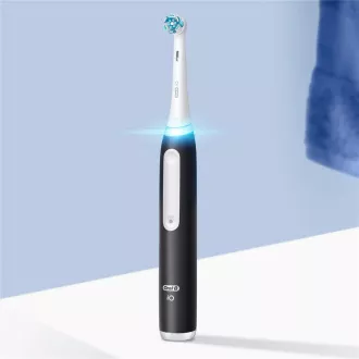 Oral-B iO Series 3 Matt Black električna četkica za zube, magnetska, 3 načina rada, senzor pritiska Oral-B iO Series 3 Matt Black električna četkica za zube, magnetska, 3 načina rada, senzor pritiska