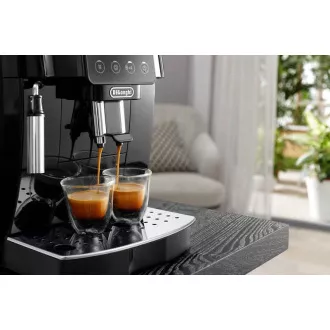 DeLonghi ECAM 220.21.B Magnifica Start automatski aparat za kavu, 1450 W, 15 bara, ugrađeni mlin, mlaznica za paru, crna DeLonghi ECAM 220.21.B Magnifica Start automatski aparat za kavu, 1450 W, 15 bara, ugrađeni mlin, mlaznica za paru, crna