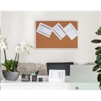 Oglasna ploča od pluta AVELI 90x60, aluminijski okvir Oglasna ploča od pluta AVELI 90x60, aluminijski okvir