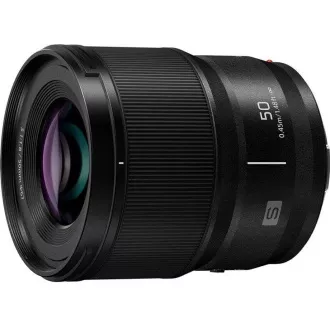 Panasonic Lumix S 50 mm / F1, 8 Panasonic Lumix S 50 mm / F1, 8