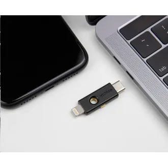 YubiKey 5Ci - USB-C + Lightning, ključ/token s višefaktorskom autentifikacijom, OpenPGP i podrška za pametne kartice (2FA) YubiKey 5Ci - USB-C + Lightning, ključ/token s višefaktorskom autentifikacijom, OpenPGP i podrška za pametne kartice (2FA)