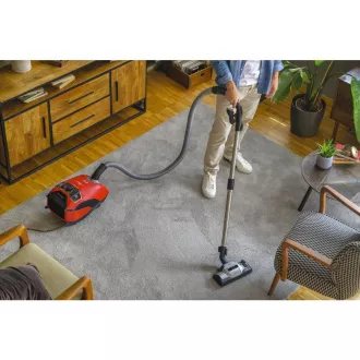 HE710HM 011 USISAVAČ S HOOVER VREĆICOM