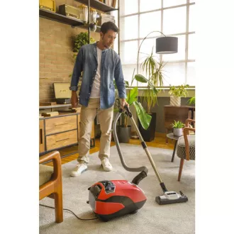 HE710HM 011 USISAVAČ S HOOVER VREĆICOM