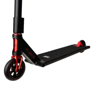 Freestyle skuter NKD Mono, crno-crveni Freestyle skuter NKD Mono, crno-crveni