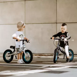 Dječji balansni bicikl MOVINO Cariboo ADVENTURE s kočnicom, napuhani kotači 12'', crno-plavi Dječji balansni bicikl MOVINO Cariboo ADVENTURE s kočnicom, napuhani kotači 12'', crno-plavi