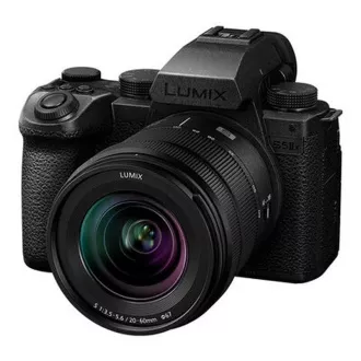 Panasonic Lumix DC-S5 Mark IIx + Lumix S 20-60 mm f/3.5-5.6 Macro OIS, DSLM, 24.2 Mpx, crni