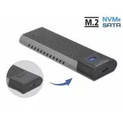 Delock vanjsko USB Type-C™ kombinirano kućište za M.2 NVMe PCIe ili za SATA SSD - bez alata