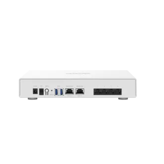 QNAP Wi-Fi 6 SD-WAN usmjerivač QHora-301W (4x GbE / 2x 10GbE / 2x USB 3.2 / 8 internih antena)
