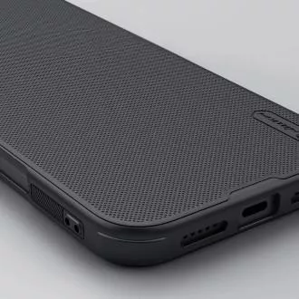Nillkin Super Frosted PRO stražnja maska za Apple iPhone 16 crna