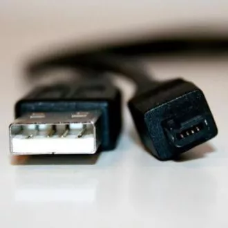 Logo USB kabel (1.1), USB A muški - 4-pinski muški, 0,7 m, namotan, crni, HIROSE