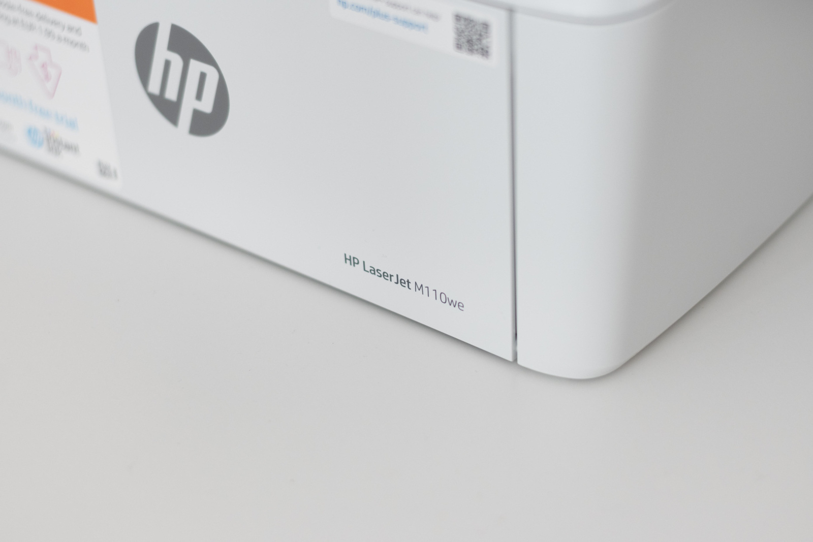 HP LaserJet M110we printer detalj.